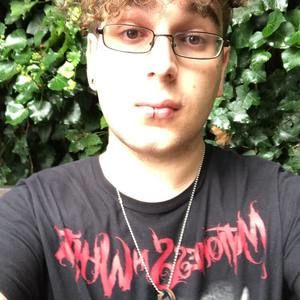 Meet your Posher, Edan